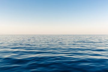 blue ocean water during daytime